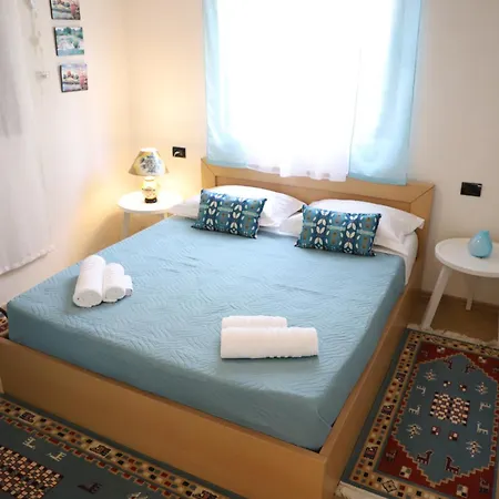 Bujtina Ethan Perondi