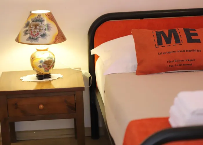 Villa Bujtina Ethan Perondi