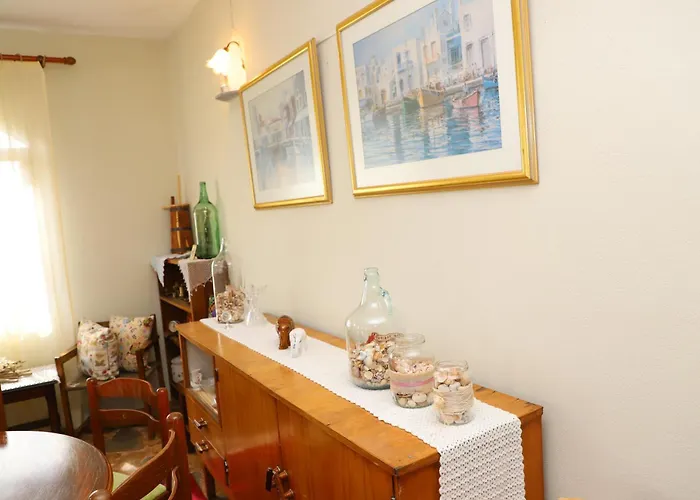 Bujtina Ethan Perondi Villa Kuçova